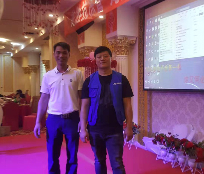 熱烈慶祝龍勝管昭通運(yùn)營中心300人高級水電工推廣會圓滿結(jié)束！