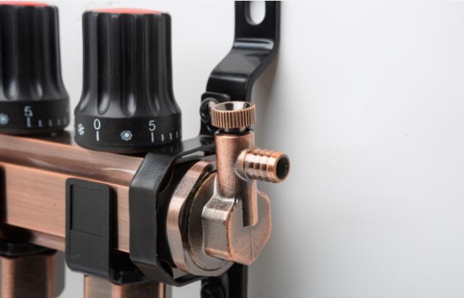 龍勝管奢華古銅大流量地暖分集水器重磅來(lái)襲