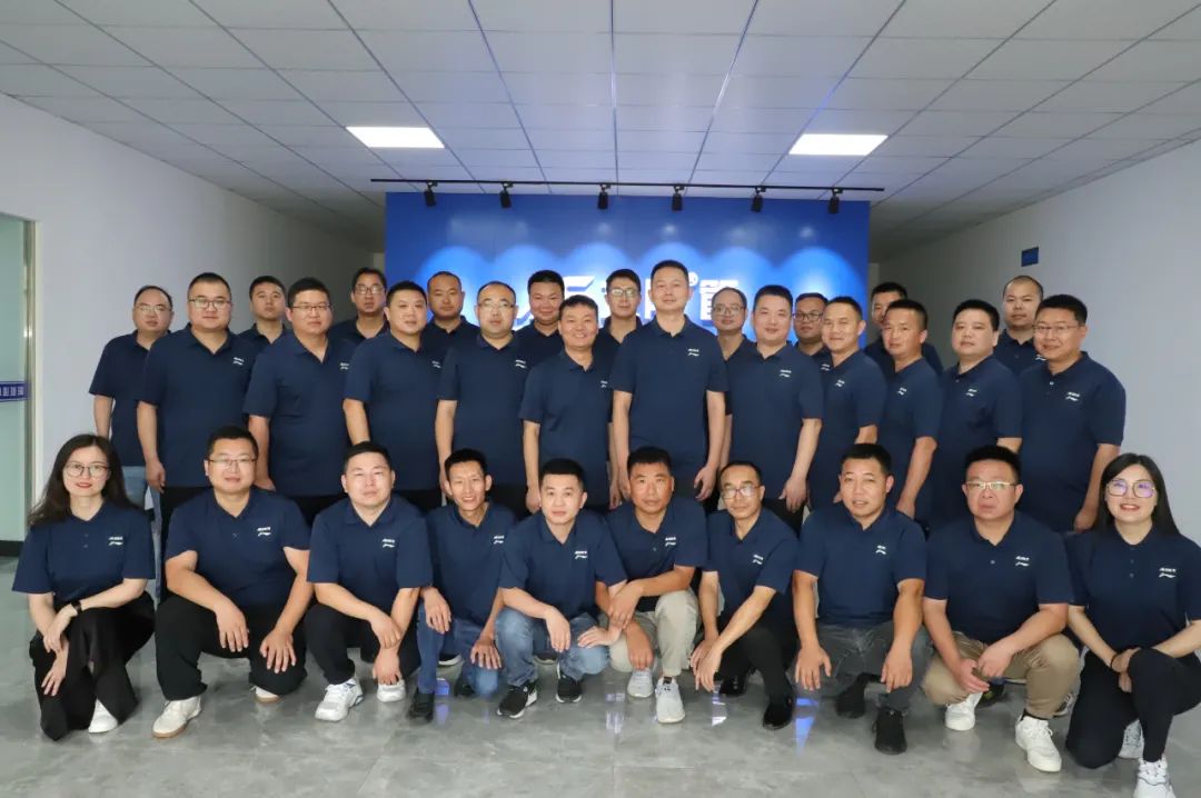 聚焦市場(chǎng)，渠道賦能 |《2023年龍勝管半年度總結(jié)會(huì)議》圓滿舉辦！